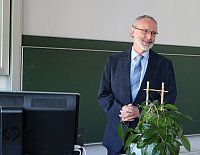 Prof. Dr. Ludwig Staiger bei seiner Vorlesung